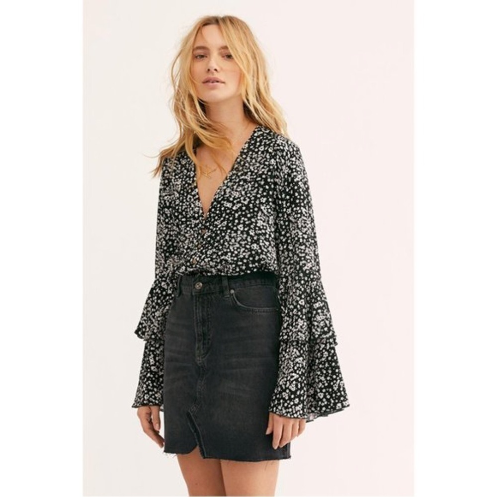 Free People Black Wash Raw Frayed Hem Hallie Denim Jean Mini Skirt